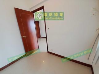 Kennedy Town - The Merton Tower 3 07