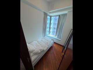 Wan Chai - The Avenue Phase 2 Block 1 06