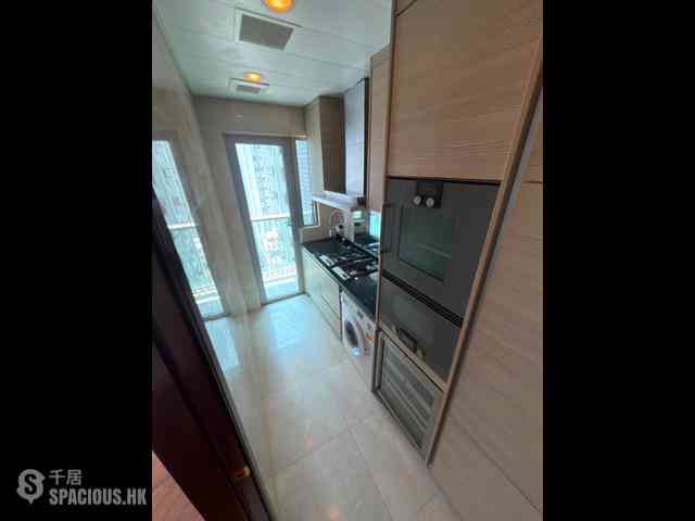 Wan Chai - The Avenue Phase 2 Block 1 11