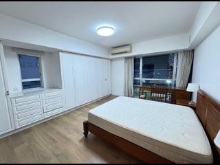 Leighton Hill - Rose Court 11