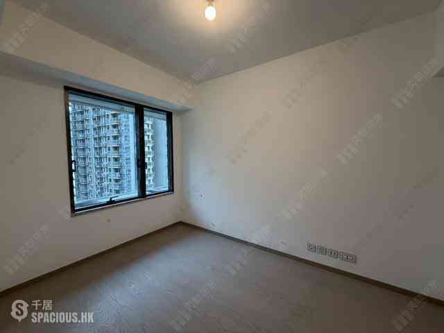 Wong Chuk Hang - The Southside Phase 3B Blue Coast 09