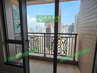 Kennedy Town - The Merton Tower 3 04