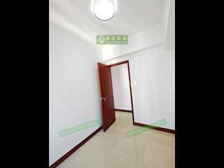 Kennedy Town - The Merton Tower 3 09