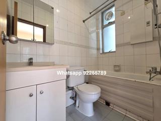 Sai Ying Pun - Lechler Court 08