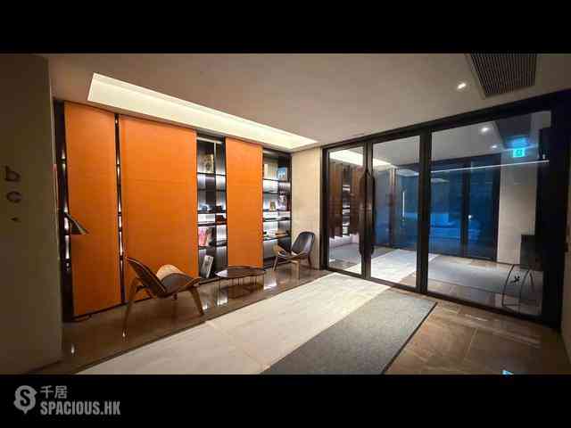 Clear Water Bay - Mount Pavilia 05