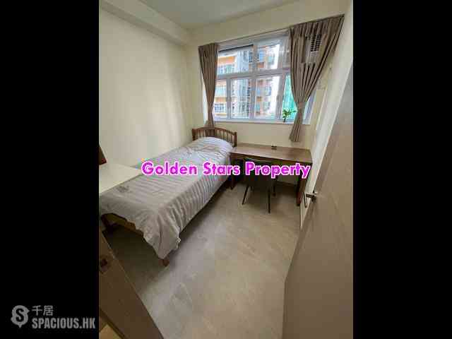 Sai Ying Pun - Luen Tak Building 01