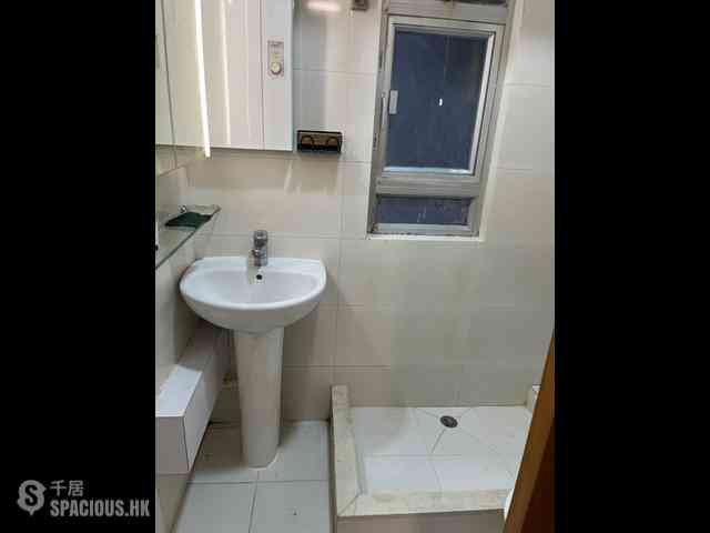 Tai Hang - The Jolly House 06