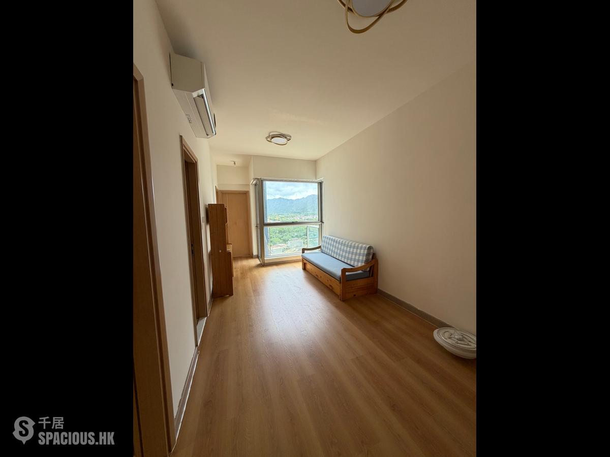 Yuen Long - La Grove 01