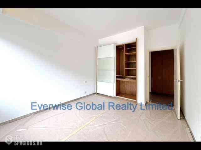 Stanley - Grosse Pointe Villa 10