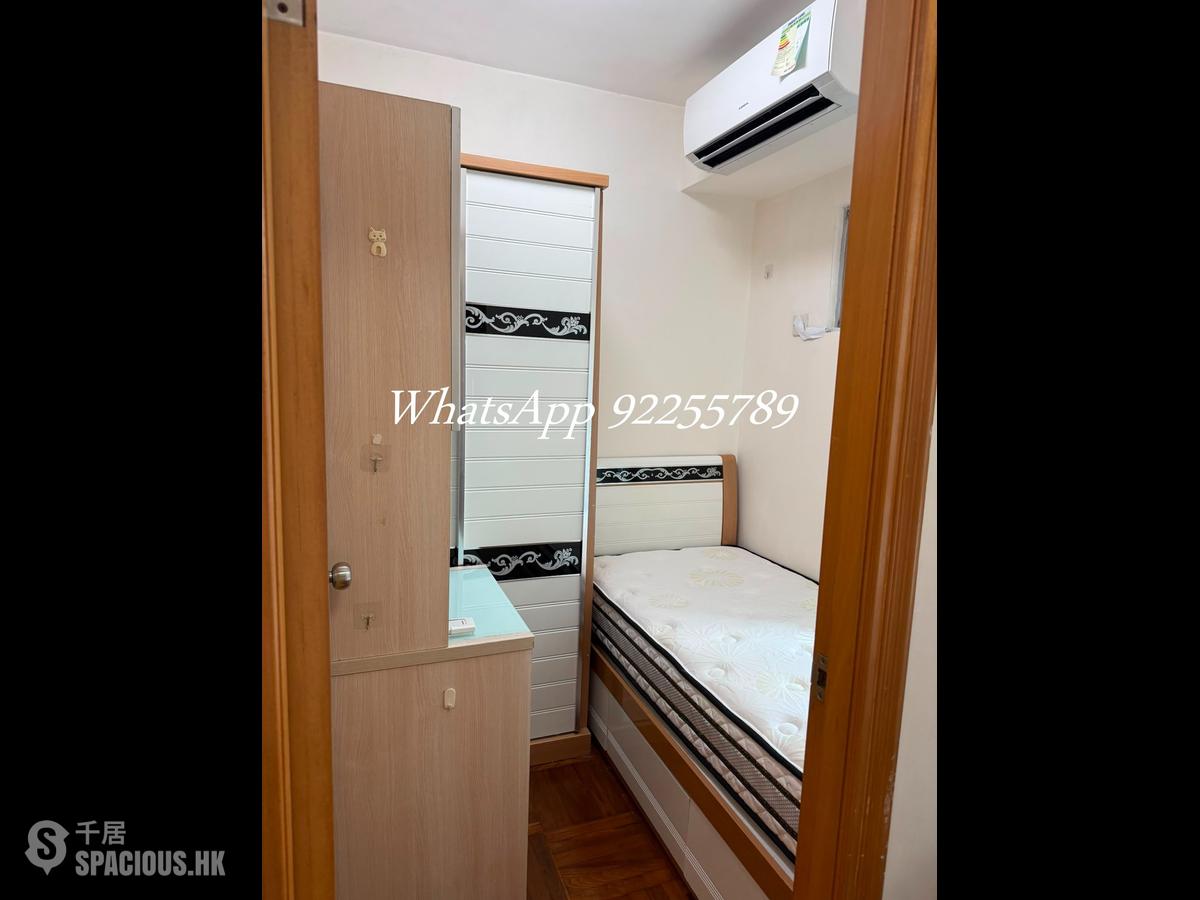 Shek Tong Tsui - Fairview Court 01