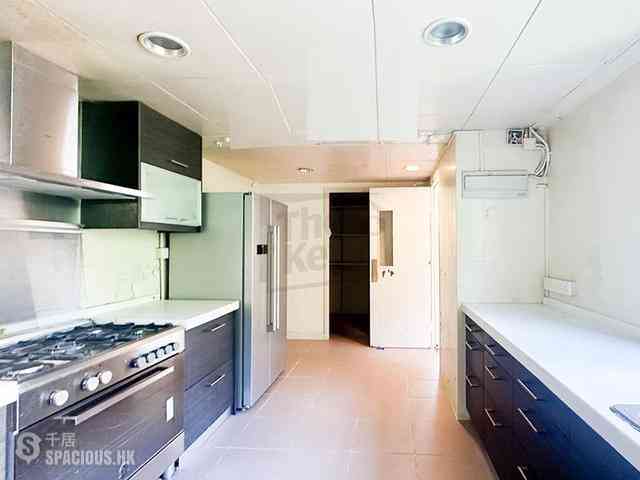 Mid Levels West - Hamilton Court 09