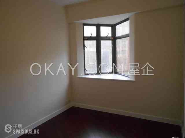 Mid Levels East - Bamboo Grove 07