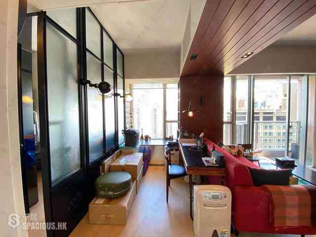 Sai Ying Pun - Island Crest Block 1 02