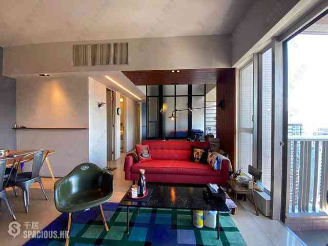 Sai Ying Pun - Island Crest Block 1 05