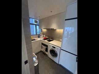 Sai Ying Pun - Island Crest Block 2 05