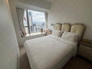 Sai Ying Pun - Island Crest Block 2 08