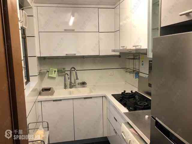Shek Tong Tsui - The Belcher's Phase 1 Block 2 06