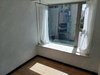 Sai Ying Pun - Centre Place 04