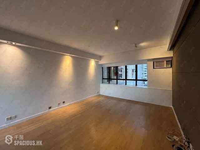 Mid Levels Central - Robinson Heights Block 2 04
