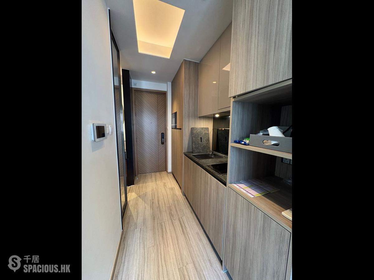 Quarry Bay - Novum East 01