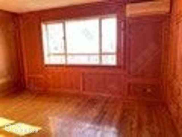Pok Fu Lam - Baguio Villa Block 22 04