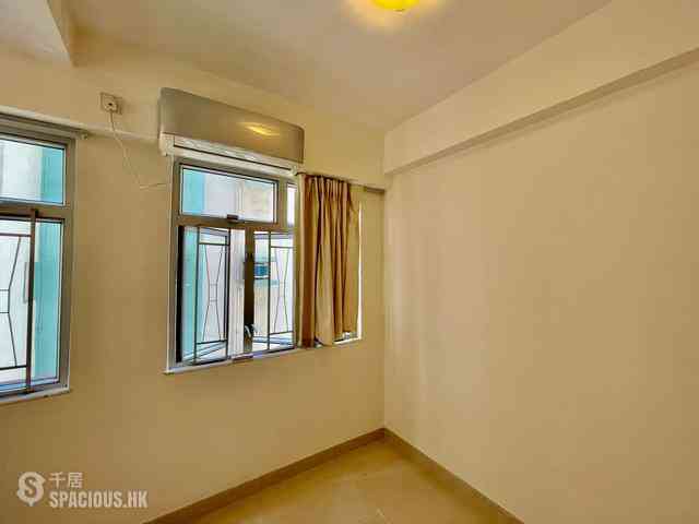 Sheung Wan - Kiu Kwong Mansion 04