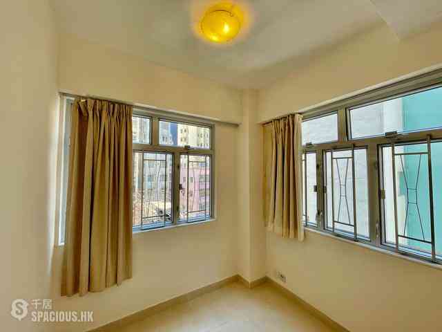 Sheung Wan - Kiu Kwong Mansion 05