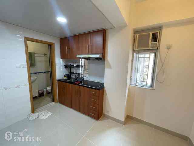Sheung Wan - Kiu Kwong Mansion 10