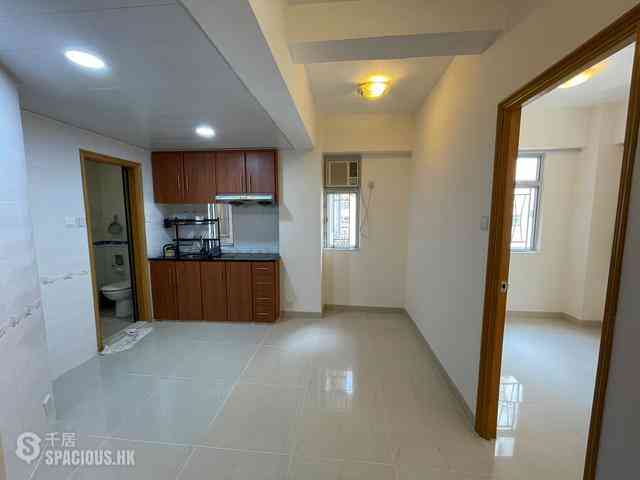 Sheung Wan - Kiu Kwong Mansion 13