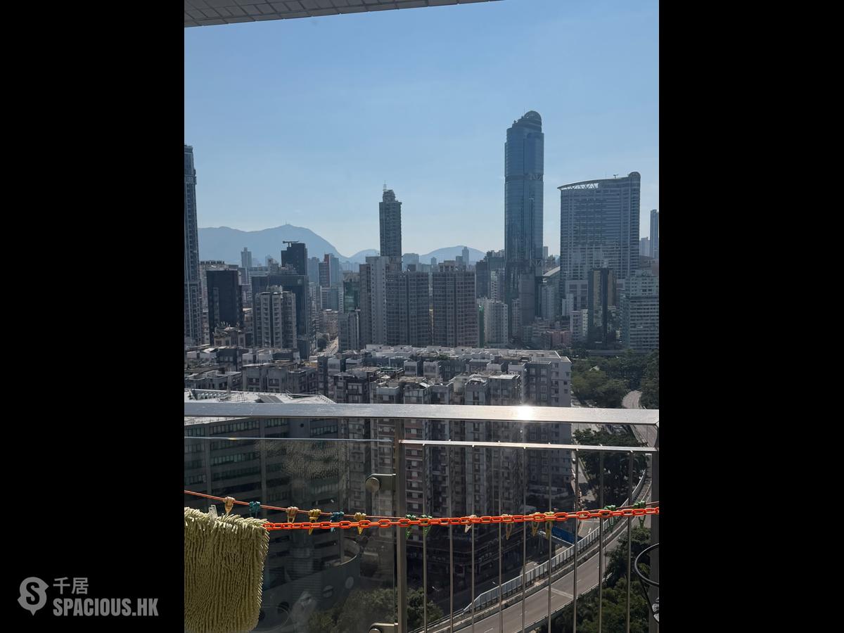 Tai Kok Tsui - Florient Rise 01