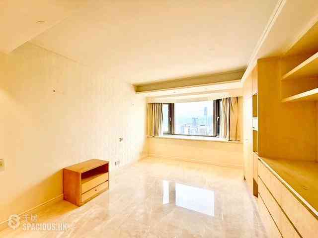 Mid Levels Central - Estoril Court 11