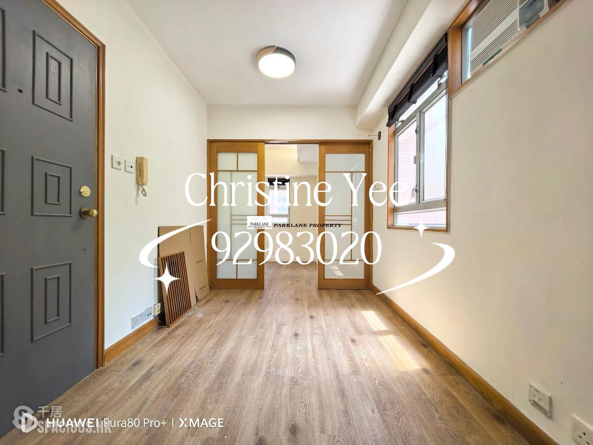 Tai Hang - The Jolly House 01