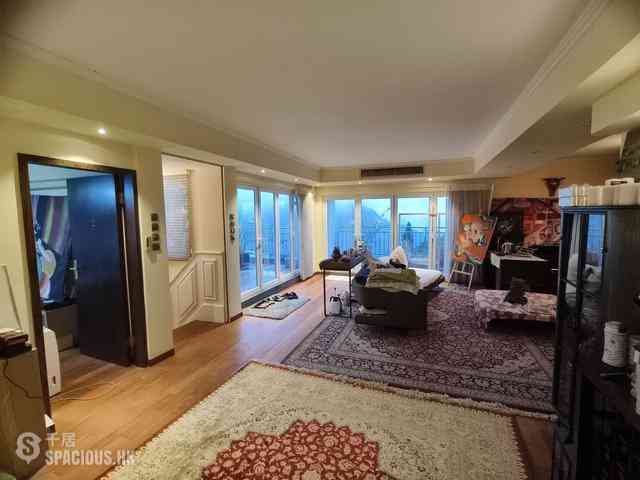The Peak - Guildford Garden 02