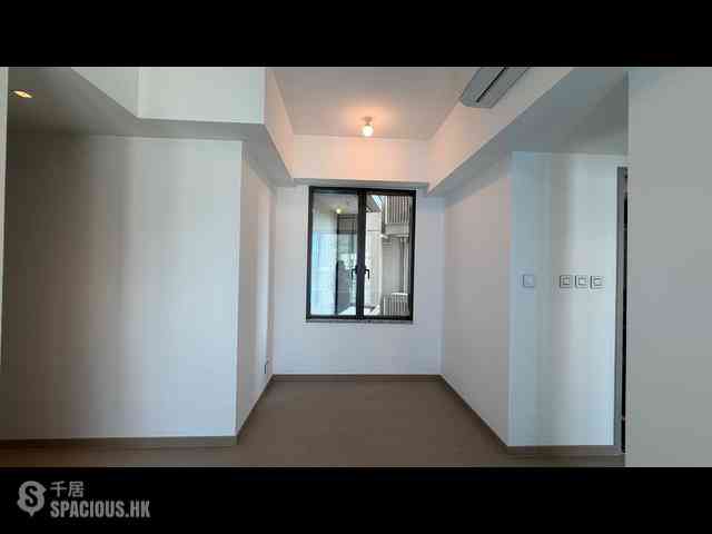 Wong Chuk Hang - The Southside Phase 3C Blue Coast II Tower 5 03