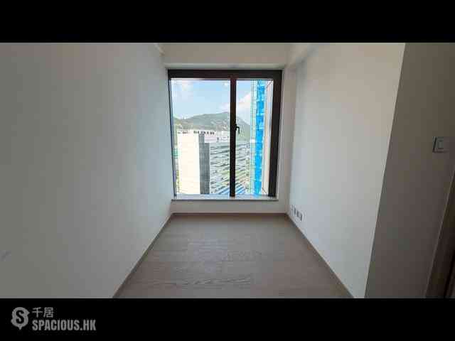 Wong Chuk Hang - The Southside Phase 3C Blue Coast II Tower 5 07