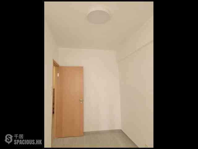 Sheung Wan - Winsome House 06