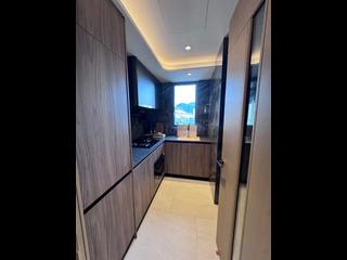 Chai Wan - The Headland Residences Phase 1 Tower 3 04