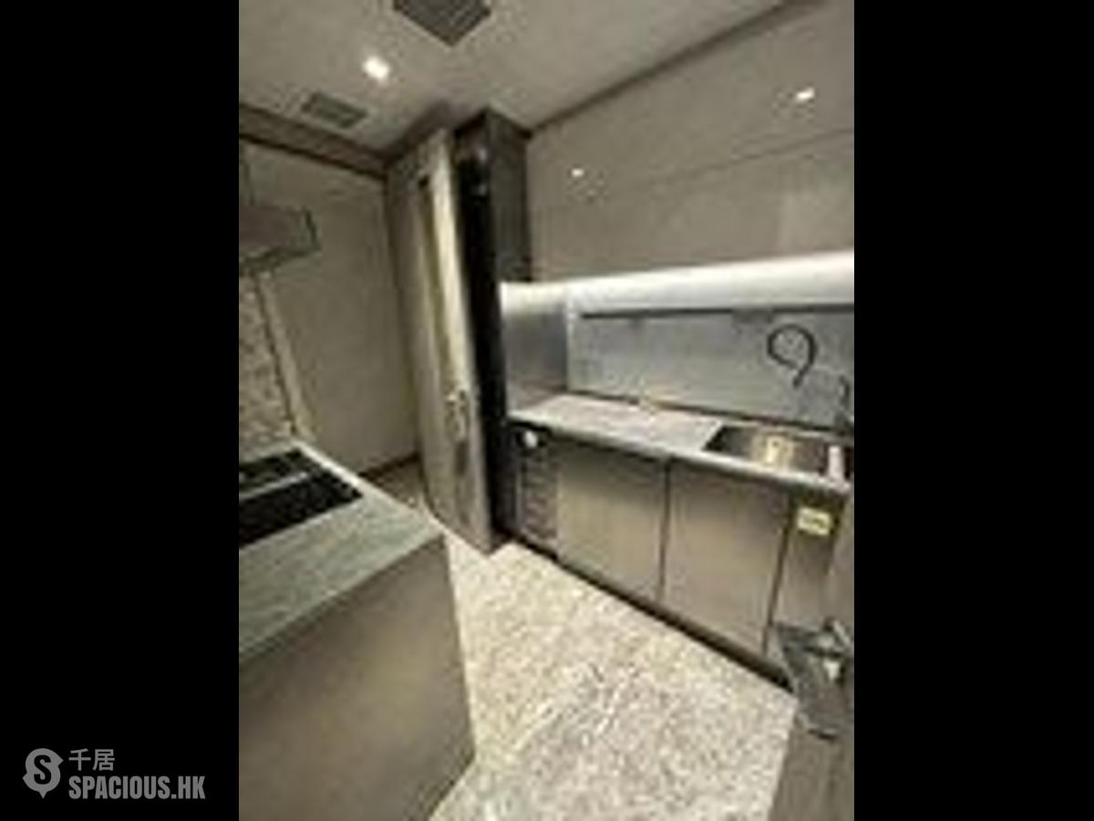 Wong Chuk Hang - The Southside Phase 3C Blue Coast II Tower 3 01