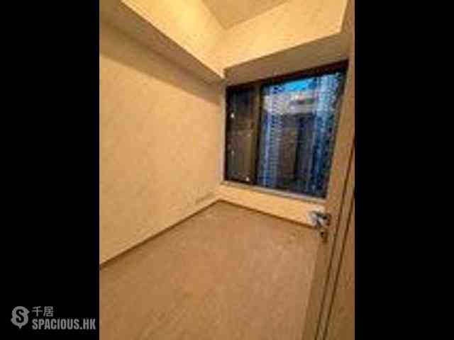 Wong Chuk Hang - The Southside Phase 3C Blue Coast II Tower 3 02