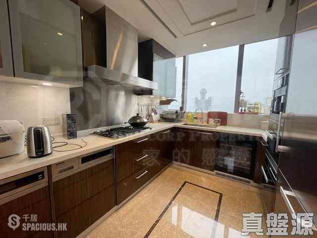 Sai Ying Pun - Kensington Hill 04