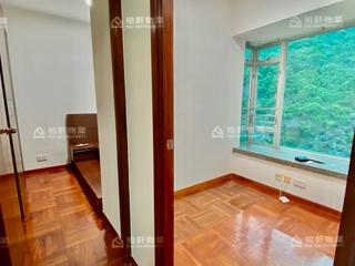 Quarry Bay - Royal Terrace 02