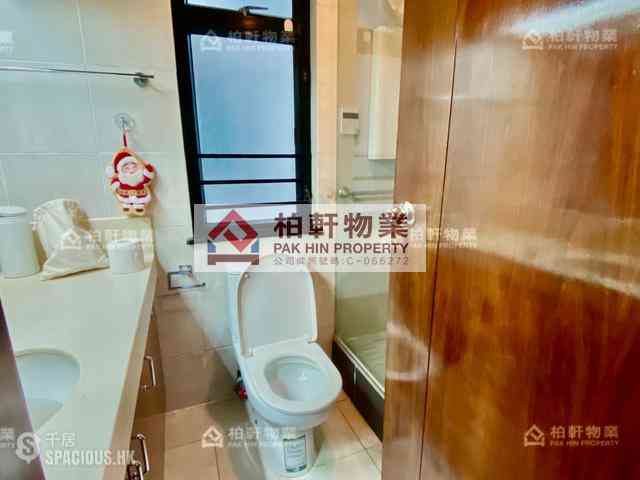 Quarry Bay - Royal Terrace 03