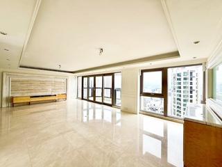 Mid Levels Central - Estoril Court Block 3 04