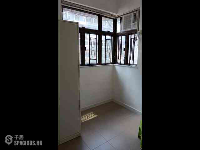 North Point - Wing Fat Building 02