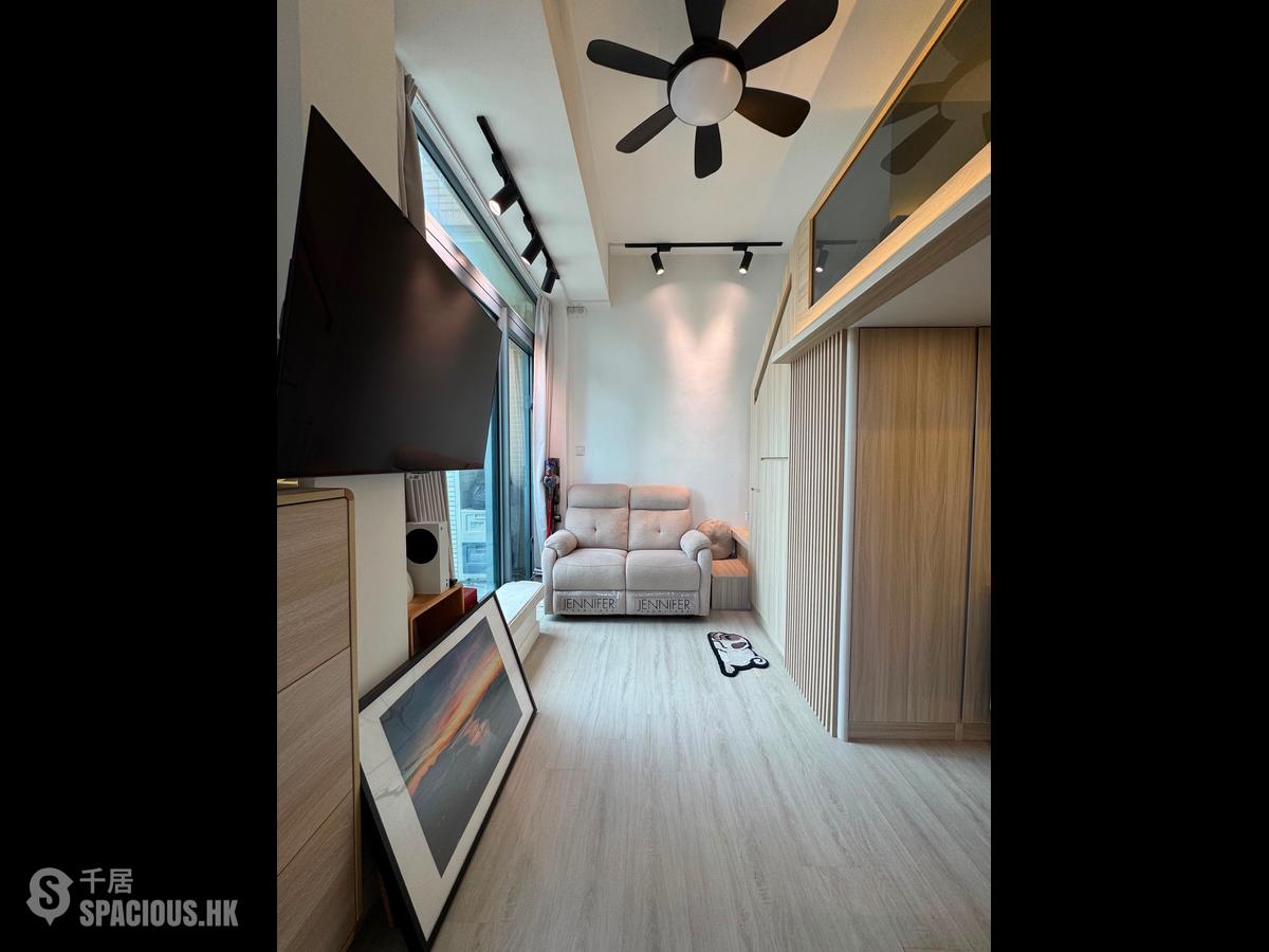 Tai Kok Tsui - Park Summit Block 1 01