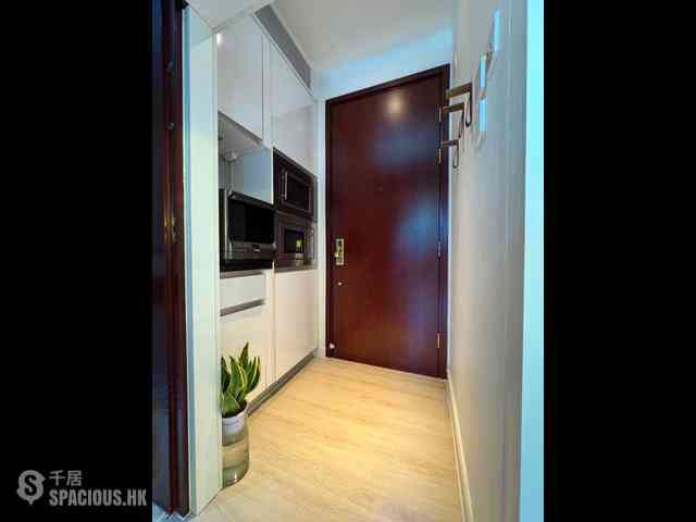 Tai Kok Tsui - Park Summit Block 1 04