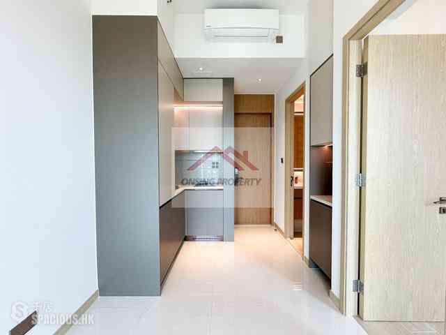 Sai Ying Pun - Upper Manor 02