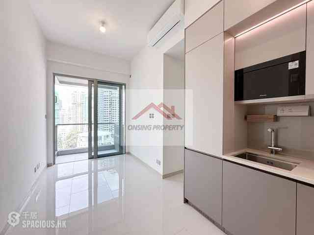 Sai Ying Pun - Upper Manor 01