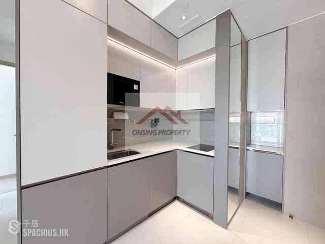 Sai Ying Pun - Upper Manor 03