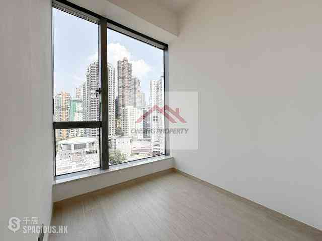 Sai Ying Pun - Upper Manor 07